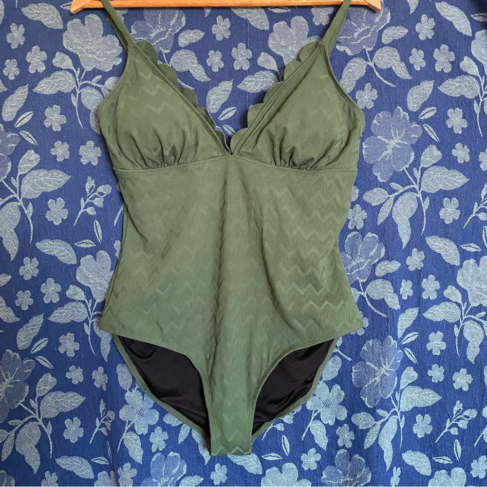 Cupshe Olive Textured Swimsuit